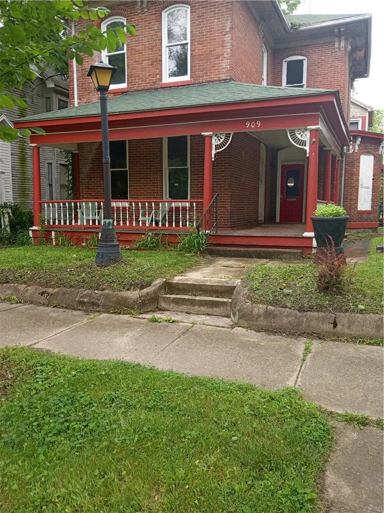 909 S Fountain Avenue, Springfield, OH 45506 - #3