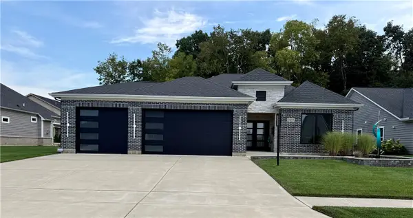 9493 Monaco Circle, Centerville, OH 45458