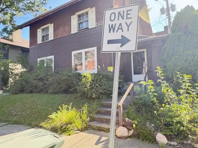 640 Belmonte Park, Dayton, OH 45405 - #2