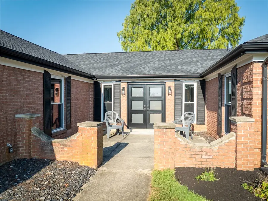 2411 Brown Bark Drive, Beavercreek, OH 45431 - #2