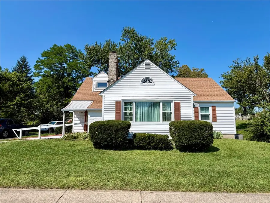 511 N Main Street, Lewisburg, OH 45338 - #3