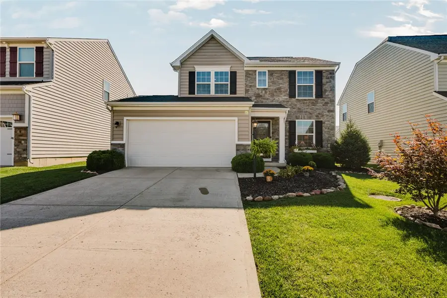 6207 Willow Oak Drive, Tipp City, OH 45371 - #2
