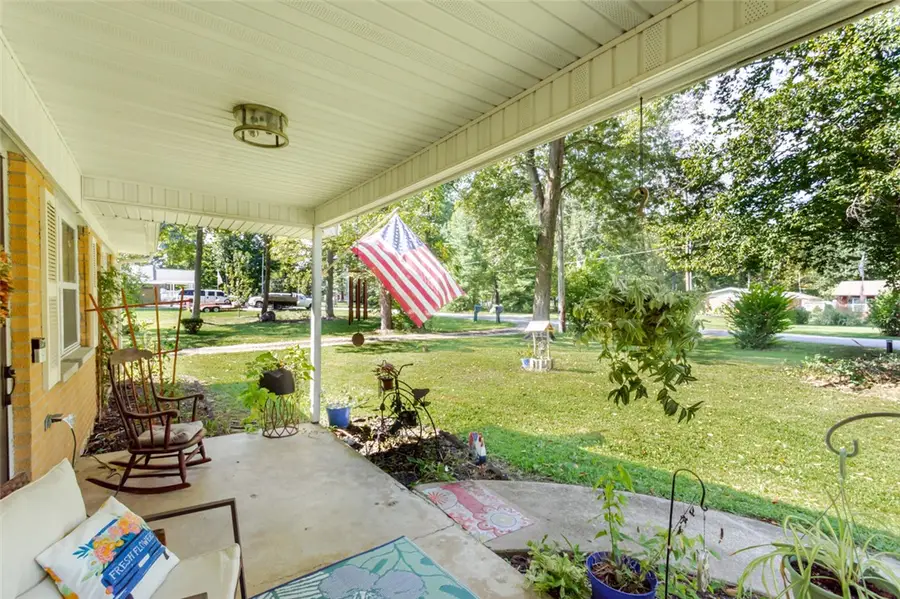 446 Woodside Drive, West Alexandria, OH 45381 - #2