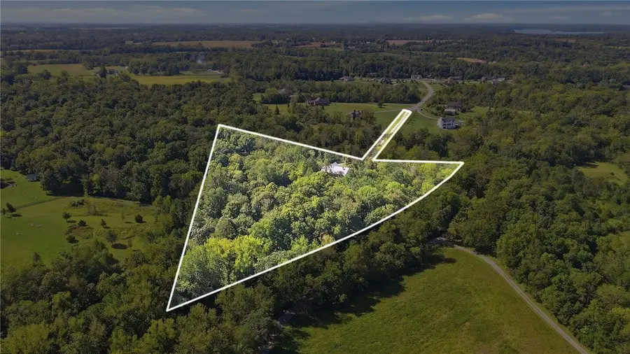 210 Blue Jay Way, Wilmington, OH 45177 - #3