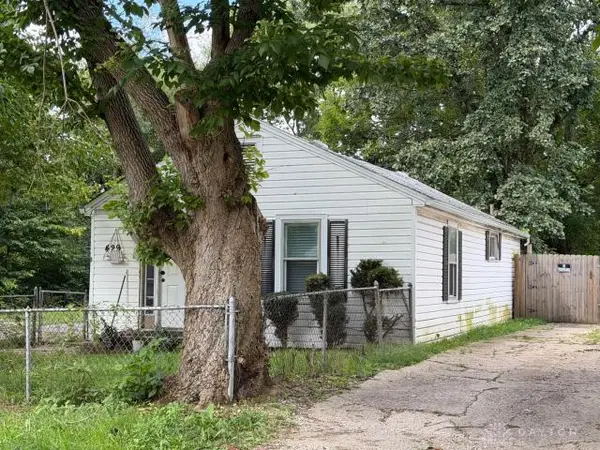 429 Rohrer Boulevard, Dayton, OH 45404