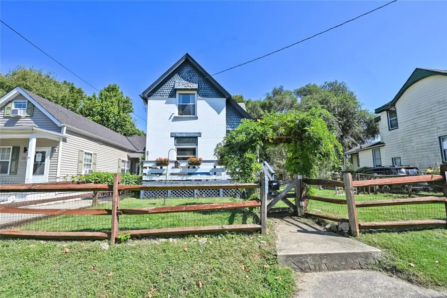 518 Linden Street, Cincinnati, OH 45216 - #3