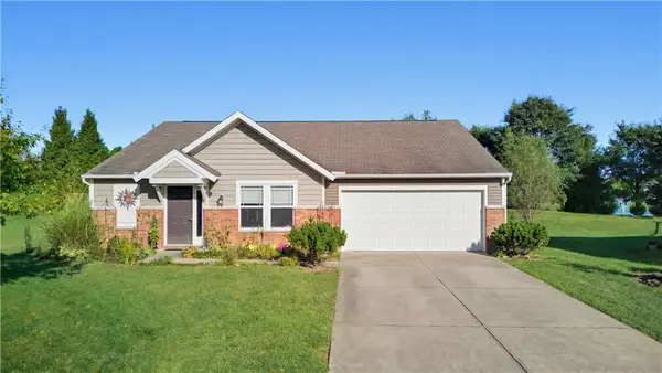 1581 Black Wolf Drive, Lebanon, OH 45036