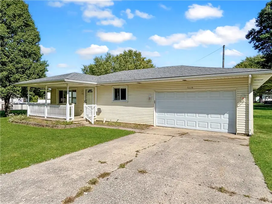 1226 N Plum Street, Union City, IN 47390 - #2