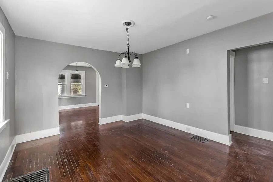3311 Augusta Avenue, Cincinnati, OH 45211 - #3