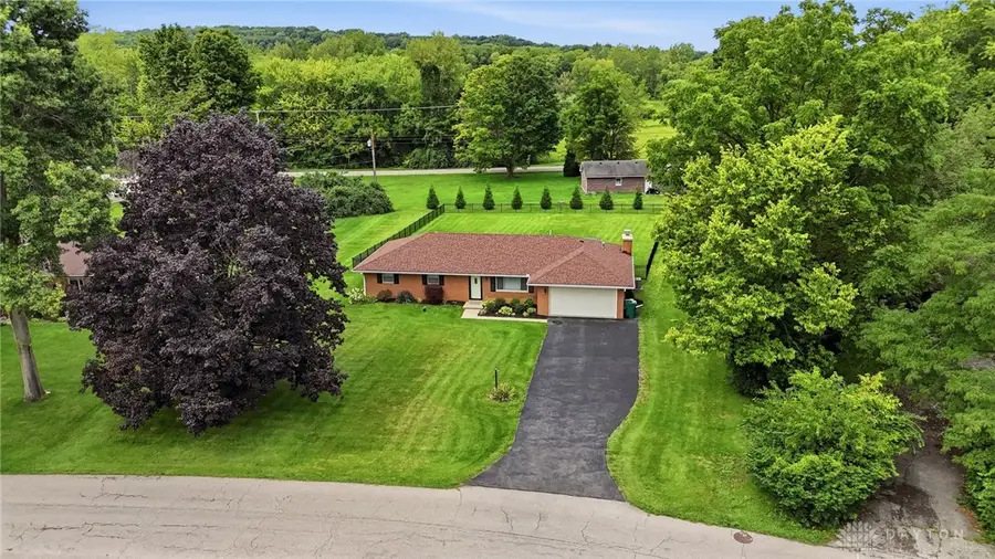 3977 Rexford Road, Beavercreek, OH 45430 - #3