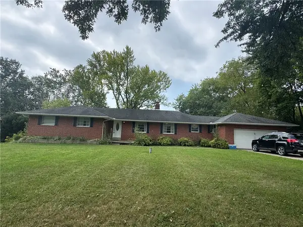 11794 S Wolf Creek Pike, Brookville, OH 45309