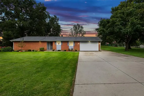 5325 David Drive, Tipp City, OH 45371