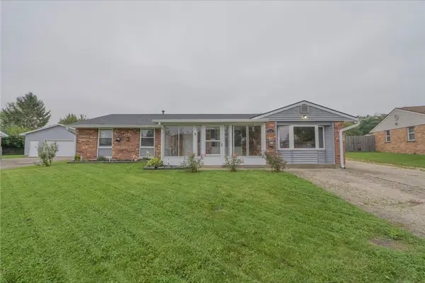 7803 Redbank Lane, Huber Heights, OH 45424