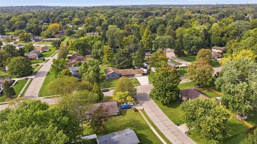 7680 John Elwood Drive, Centerville, OH 45459 - #2