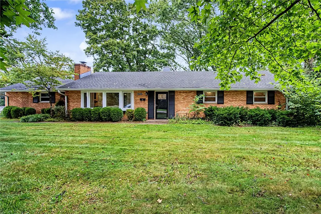 4234 W Franklin Street, Bellbrook, OH 45305 - #1