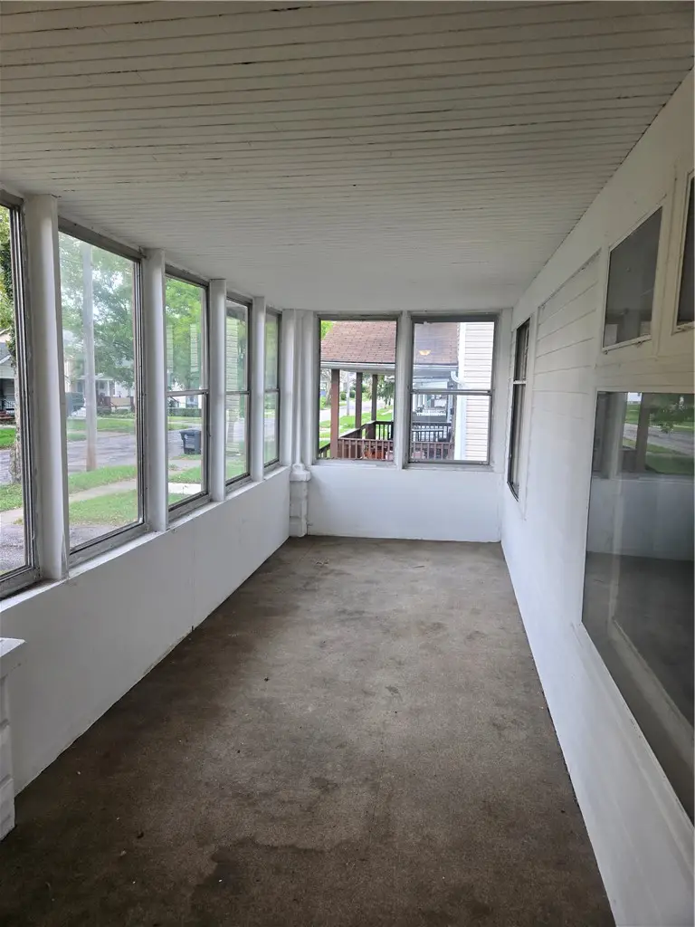 4153 136th, Cleveland, OH 44105 - #2