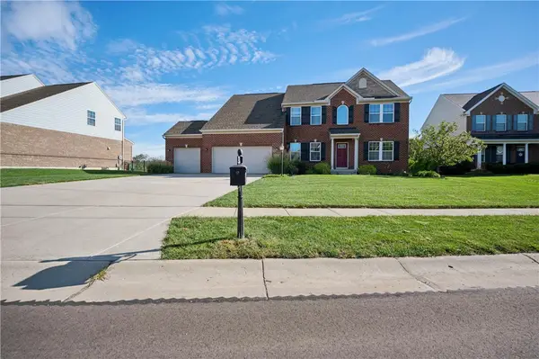 9756 Crooked Creek Drive, Centerville, OH 45458