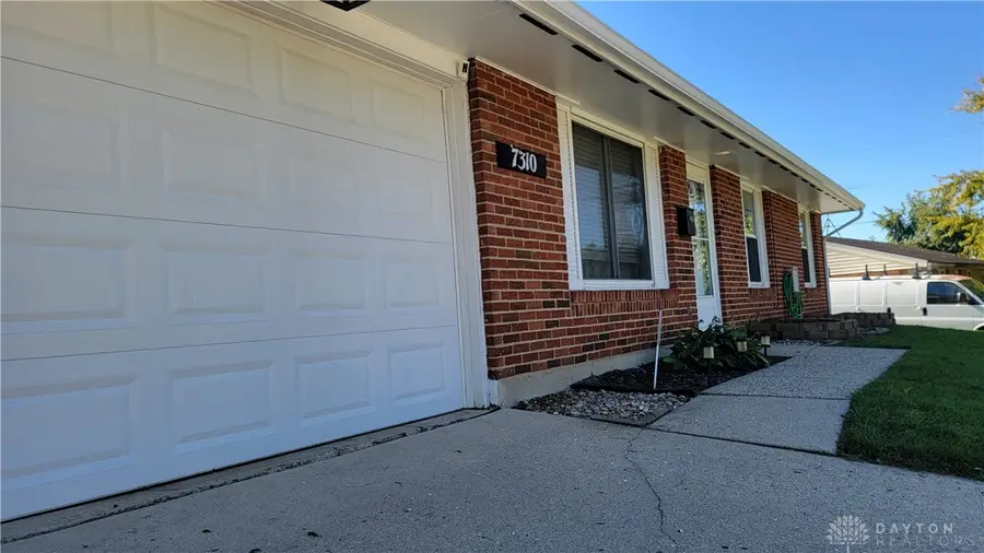 7310 Greydale Drive, Huber Heights, OH 45424 - #3