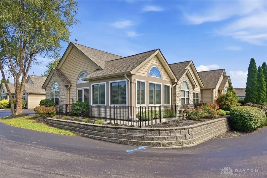124 Villa Pointe Drive, Springboro, OH 45066 - #3