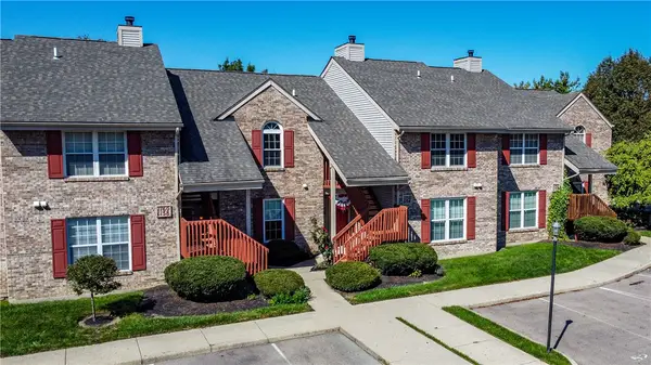 1156 Captains Bridge, Centerville, OH 45458