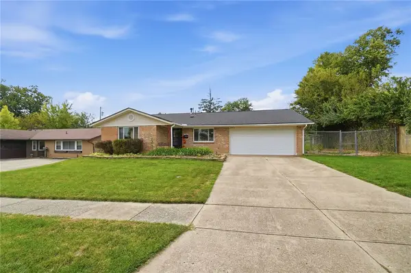 7389 Colegrove Drive, Huber Heights, OH 45424