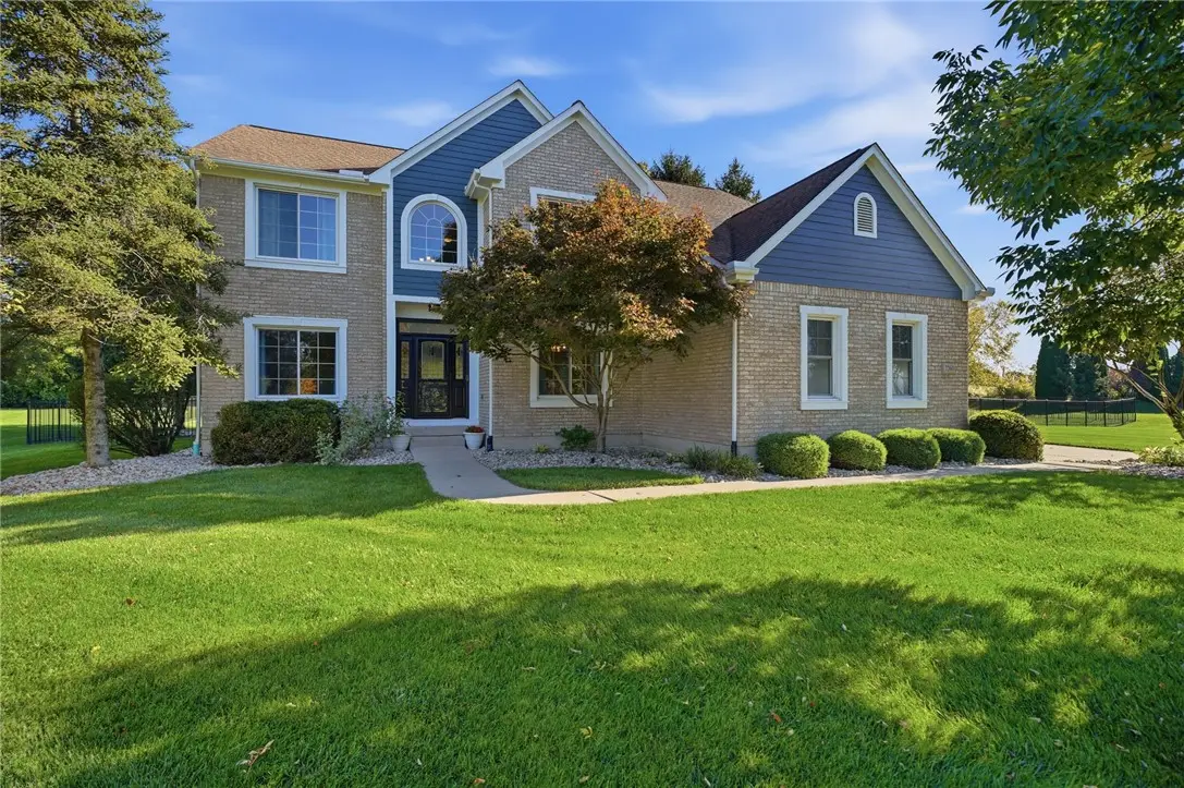 7260 Stone Ridge Drive, Springboro, OH 45066 - #1