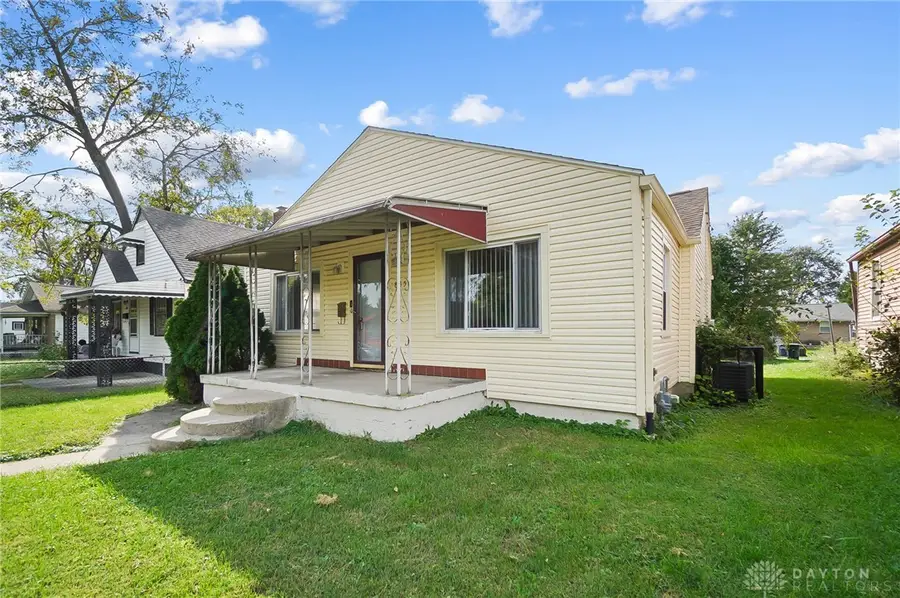 865 Clarkson Avenue, Dayton, OH 45402 - #2