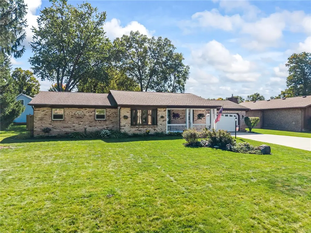 434 Woodlawn Drive, Tipp City, OH 45371 - #1