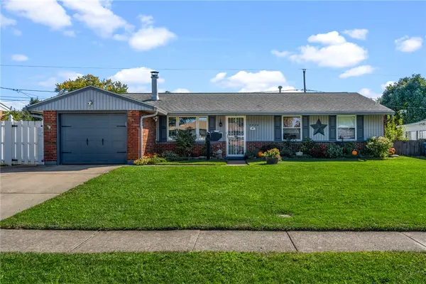 7720 Stonesboro Drive, Huber Heights, OH 45424