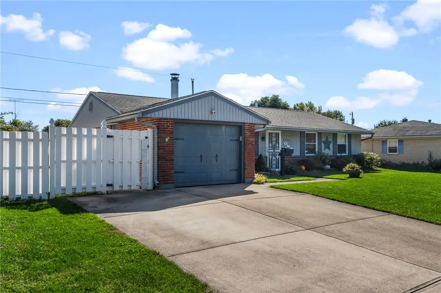 7720 Stonesboro Drive, Huber Heights, OH 45424 - #2
