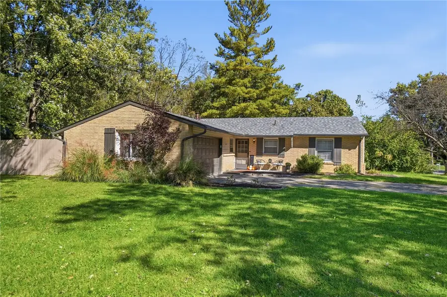 2111 Plantation Trail, Bellbrook, OH 45305 - #2