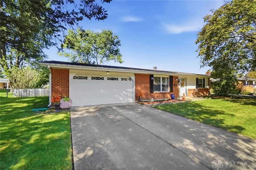 807 Albert Street, Englewood, OH 45322 - #3