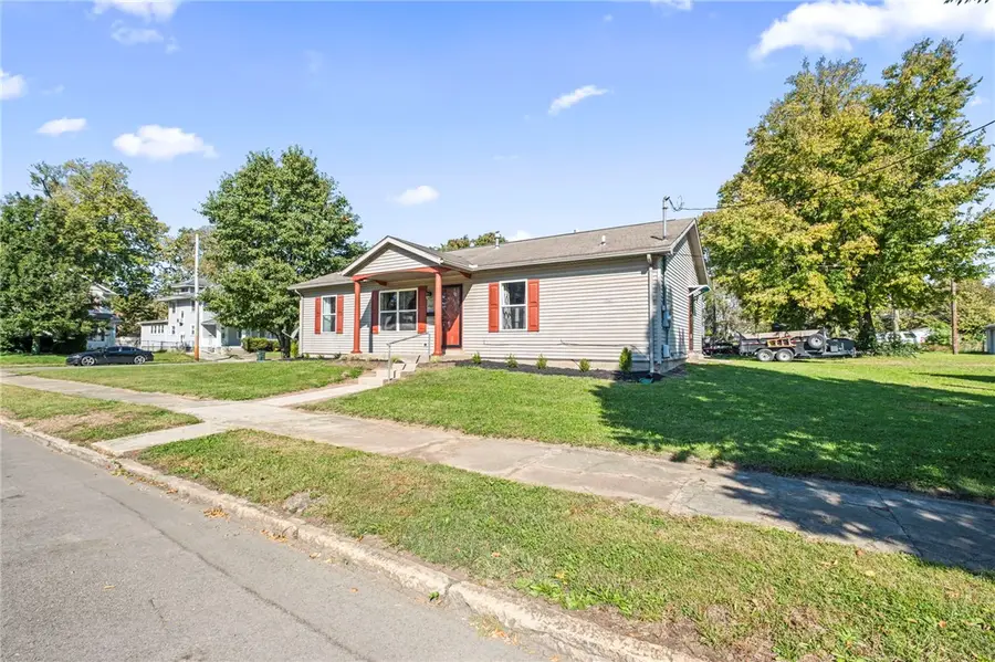 261 Boyer Street, Dayton, OH 45402 - #3