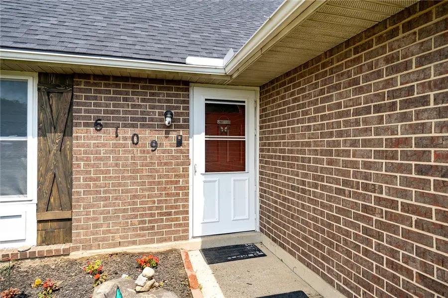 6109 Little Creek Court, Huber Heights, OH 45424 - #3