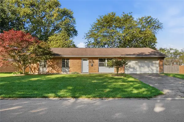 304 Waterford Drive, Dayton, OH 45458