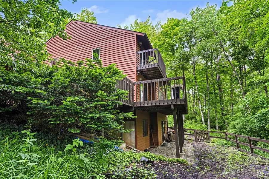 2488 Stewart Road, Sugarcreek, OH 45385 - #3
