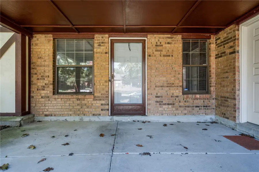 8621 Sea Pines Lane, Centerville, OH 45458 - #2