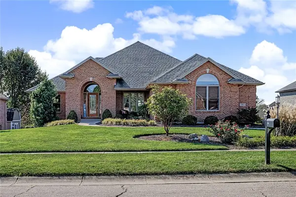 381 Sunset Drive, Carlisle, OH 45005