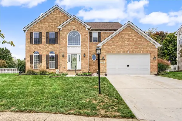 21 Meadows Drive, Springboro, OH 45066