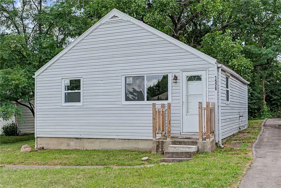 1528 Superior Avenue, Fairborn, OH 45324 - #2