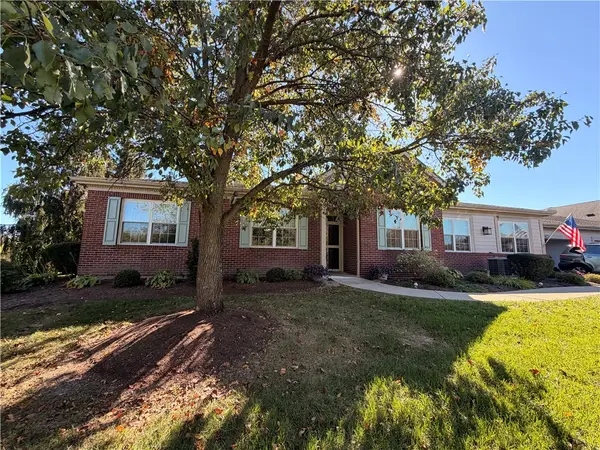 9002 Waterway Court, Miamisburg, OH 45342