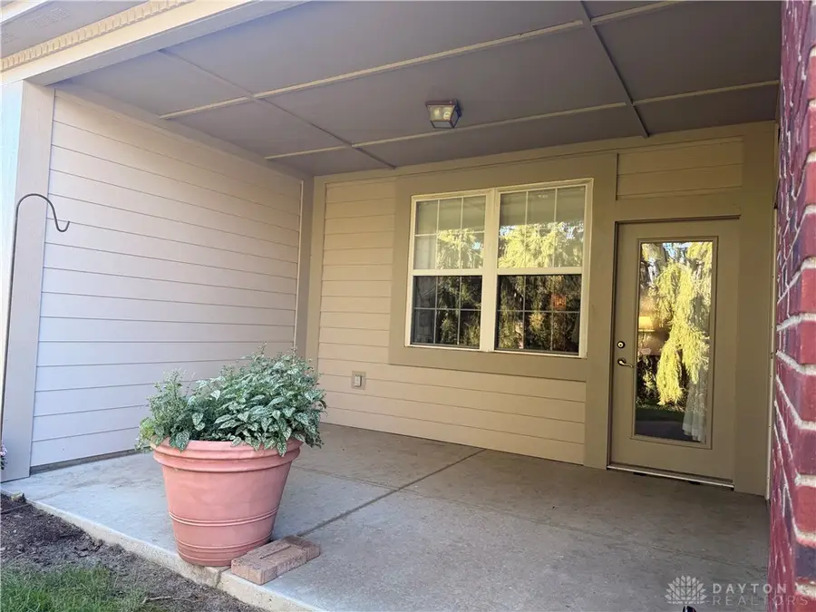 9002 Waterway Court, Miamisburg, OH 45342 - #3