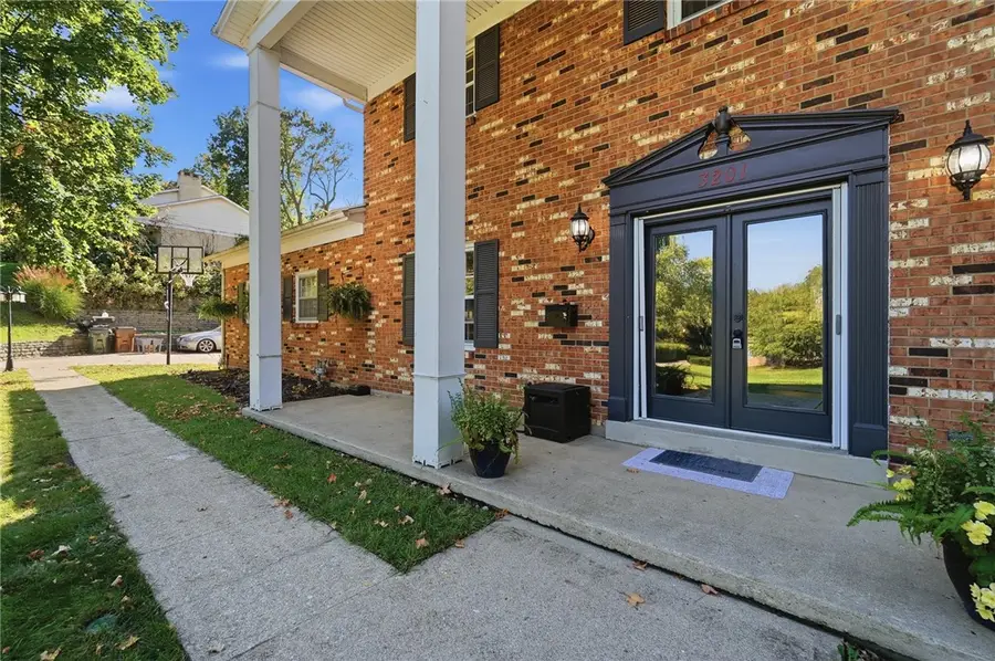 3201 Ridgeview Avenue, Kettering, OH 45409 - #3