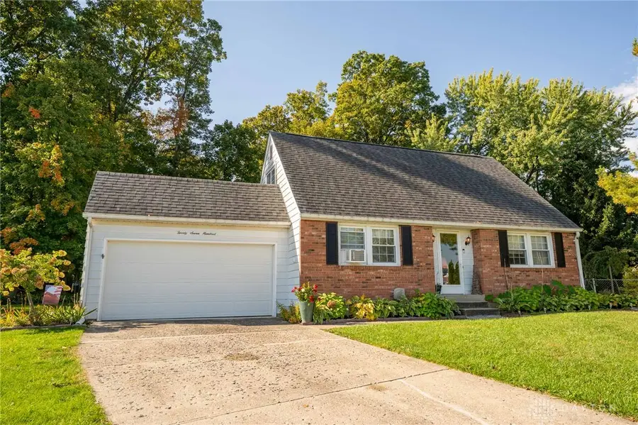 2700 Edna Lane, Springfield, OH 45503 - #2