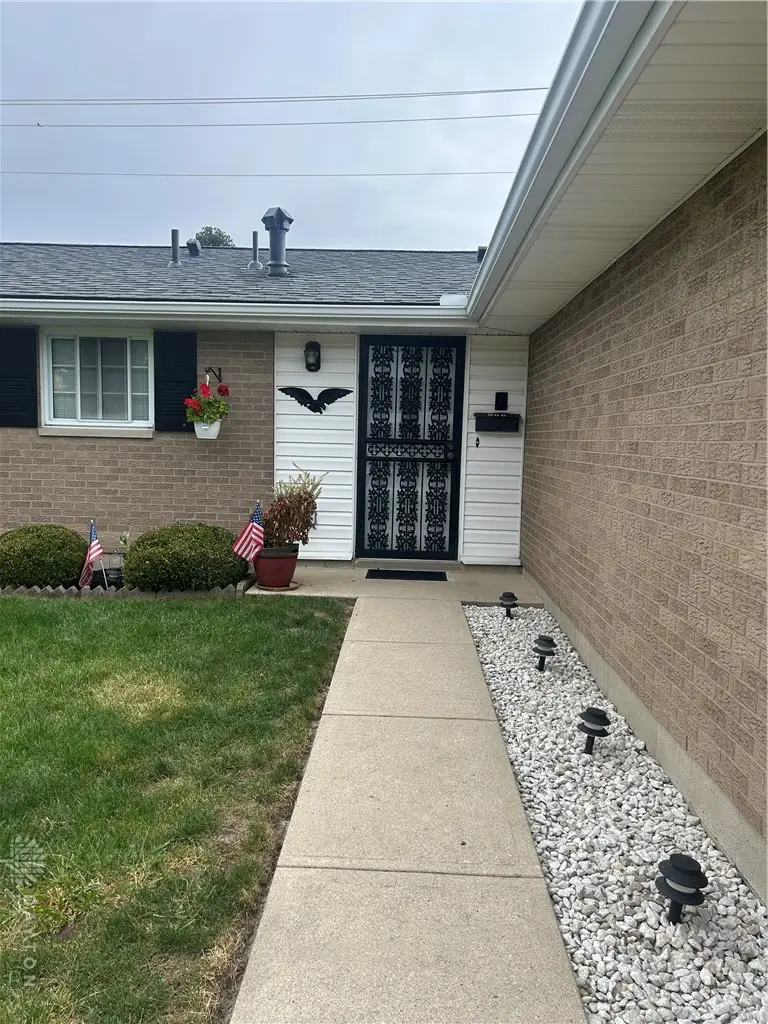 321 N Garber Drive, Tipp City, OH 45371 - #2