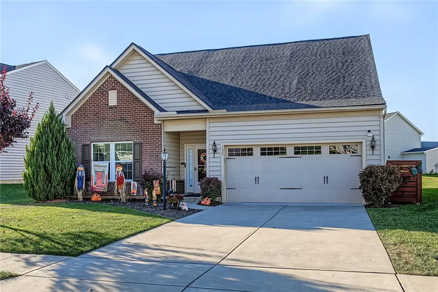 153 Rivulet Drive, Fairborn, OH 45324 - #2