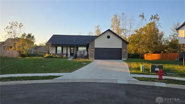 549 Chatham Place, Trenton, OH 45067