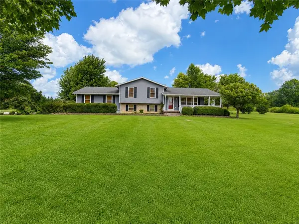 3305 E Peterson Road, Troy, OH 45373