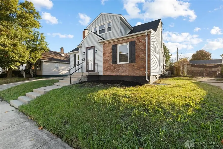 816 Homestead Avenue, Springfield, OH 45503 - #3