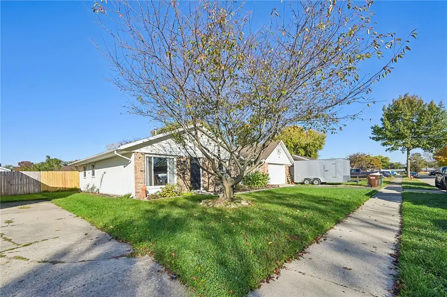 811 Bayberry Drive, New Carlisle, OH 45344 - #3